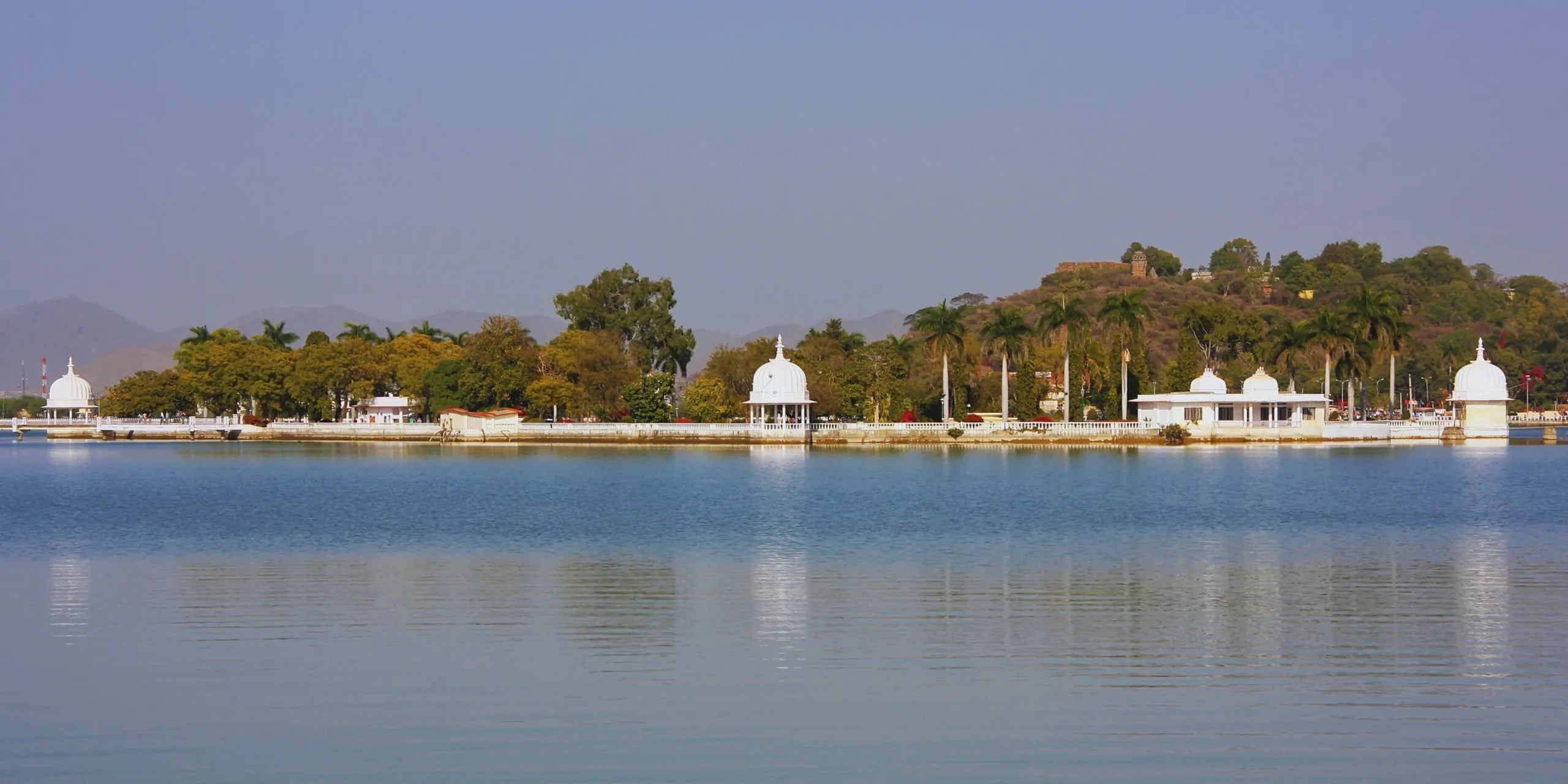 Fateh Sagar Lake
