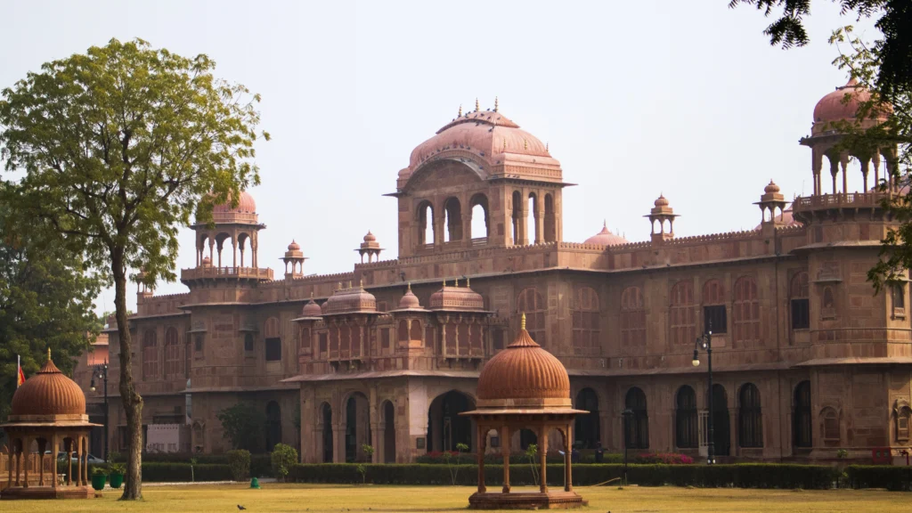 LALGARH PALACE
